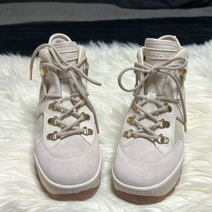 Michael Kors Boots